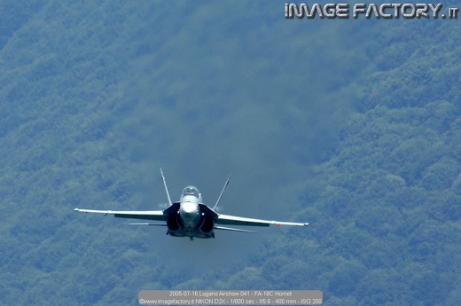 2005-07-16 Lugano Airshow 041 - FA-18C Hornet